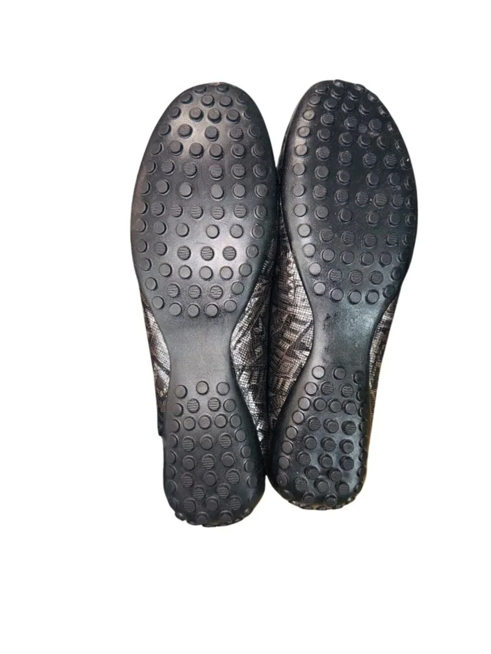 Van Eli Womens 8.5 A Black Slip-On Loafers Geometric Pattern Leather Sole Preppy